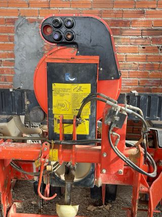 Sembradora Monograno Kuhn 6 filas