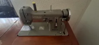 Máquina de Coser Wertheim 1961 Operativa