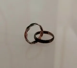 Colgante plata aro doble entrelazado