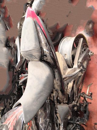 SUZUKI GSX S DESPIECE TOTAL