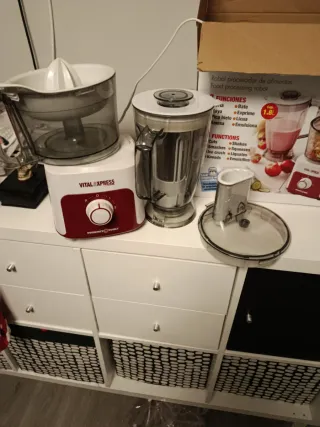 Robot de cocina Vital Xpress 750W