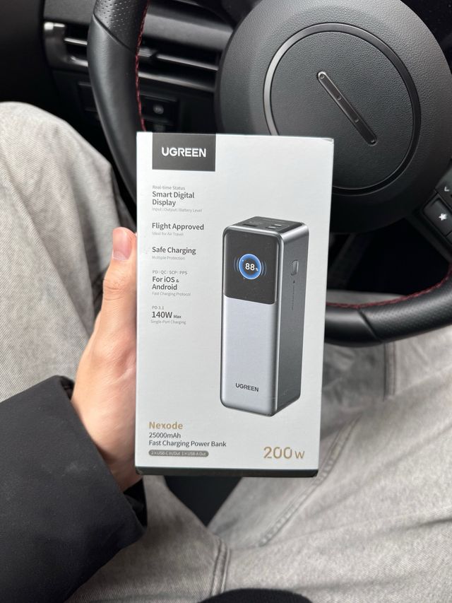 Power Bank UGREEN Nexode 200W 25000mAh