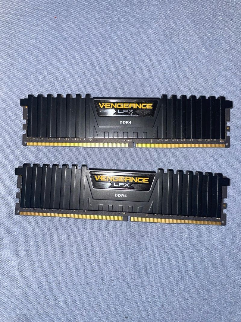Memoria RAM Corsair Vengeance LPX DDR4 3200
