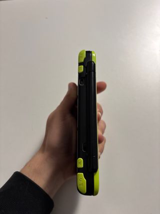 Nintendo 2DS XL Nero e Verde