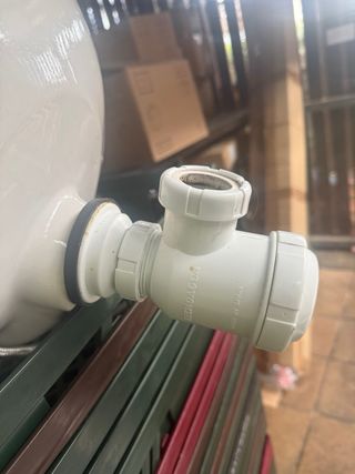 Lavabo de cerámica blanco