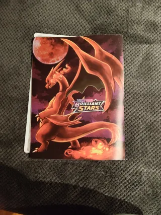 Álbum Pokémon Grande Vacío