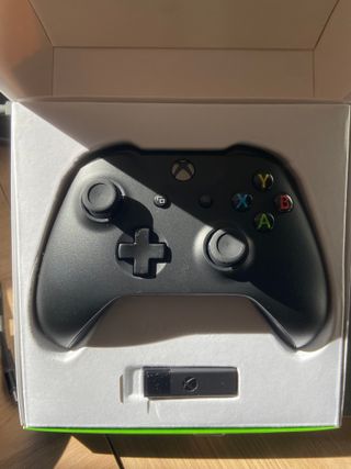 Controller Xbox One + Adattatore Wireless
