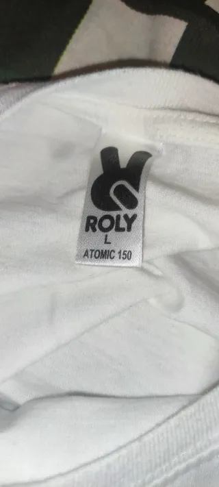 Camiseta M Roly This is Living