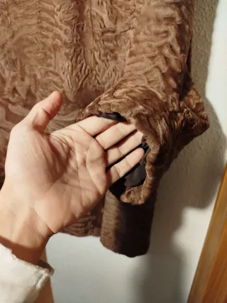 Abrigo pelo Astracán (sintetico)