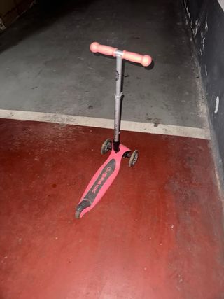 Paziente Globber a 3 ruote rosa