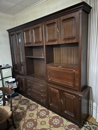 Mueble de salón madera antiguo