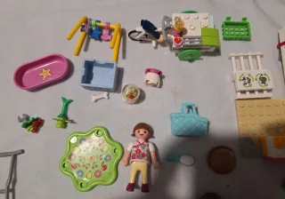 Lote de piezas Playmobil y Lego