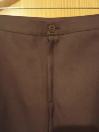 Falda marrón por debajo rodilla T. 54