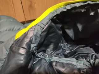 Plumas Arc'teryx Thorium SV