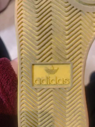 Zapatillas Adidas Forest Hills Blancas y Doradas