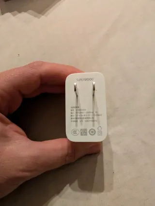 OPPO Find X9 Argento