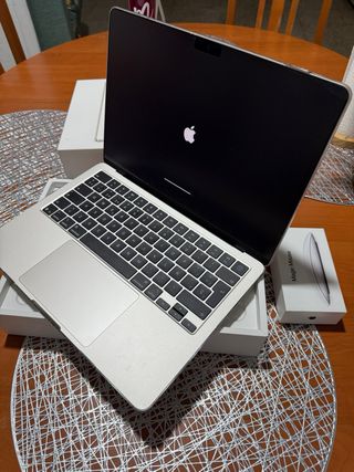 MacBook Air 13 M4 2025+ Magic Mouse 2025