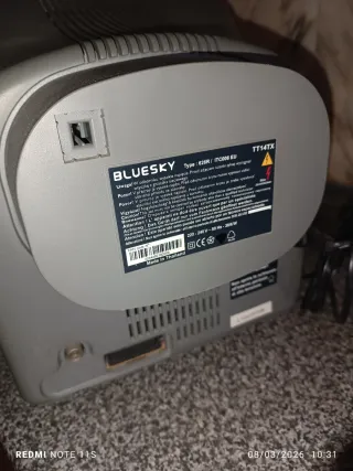 Televisión Bluesky Gris Plata