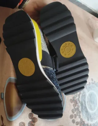 Zapatillas Bimba y Lola brillantes talla X