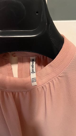 Blusa gasa rosa manga larga