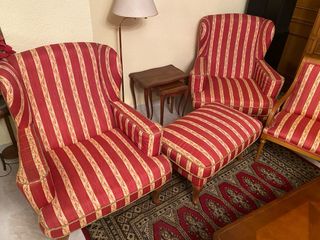 2 Poltrone con Bracciali + Poggiapiedi Vintage Luigi XV