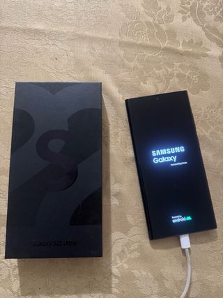Samsung Galaxy S22 Ultra Caja incluida
