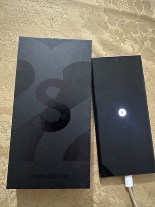 Samsung Galaxy S22 Ultra Caja incluida