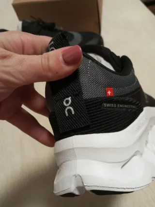 Zapatillas On Running Cloud Talla 40