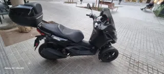 REGALO CASCO CON LA COMPRA DE PIAGGIO MP3 300 HPE