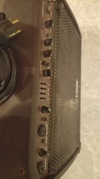 Amplificador Laney LA35C Acústica 35W