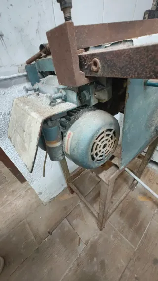 Tronzadora MG-TL 250