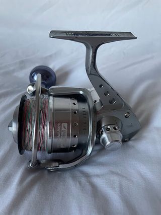 Daiwa Saltiga ST4500 con bobina Studio Ocean Mark