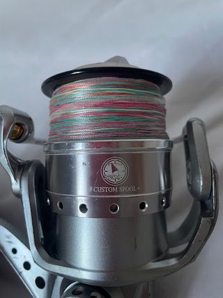 Daiwa Saltiga ST4500 con bobina Studio Ocean Mark