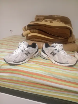 Zapatillas Adidas Talla 42 Rojas