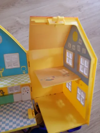 Casa de Peppa Pig con figuras y accesorios