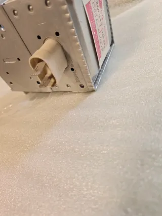 Magnetrón LG 2M213 / 240 GPo Microondas