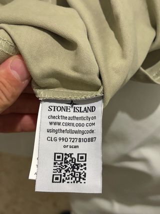 Camiseta Stone Island Verde Oliva Talla M