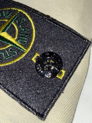 Camiseta Stone Island Verde Oliva Talla M