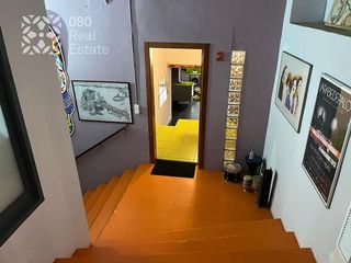 Local comercial en venta en La Teixonera en Barcelona