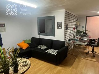 Local comercial en venta en La Teixonera en Barcelona