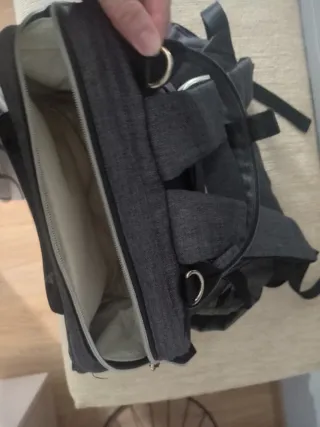 Mochila para bebé gris