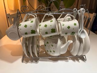 Juego de Cafe/Te porcelana con soporte