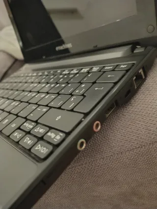 eMachines em355 Portátil Negro