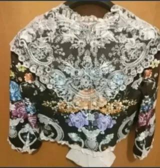Traje de Fallera Sedica Talla 42.