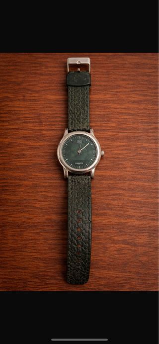 Omega Reloj Verde y Plateado