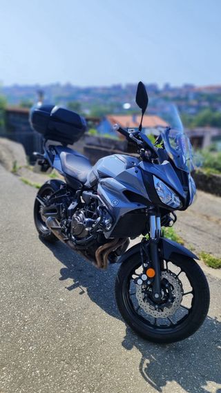 Yamaha Tracer Gris Adventure