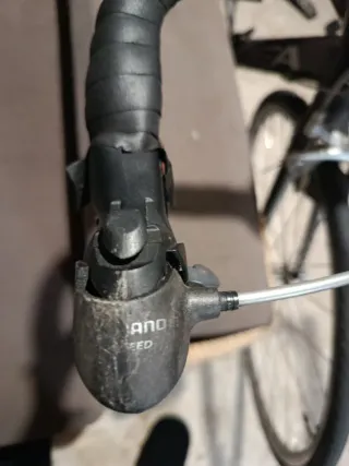 Bicicleta carretera Orbea Aqua. y zapatillas