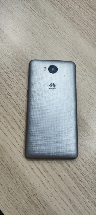 Huawei Y6 2017