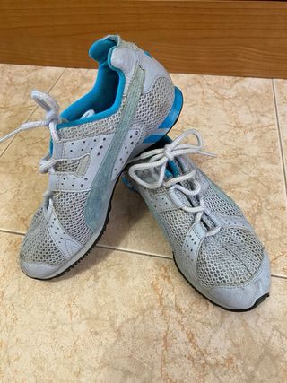 Zapatillas Puma Mujer T.37 Gris y Azul