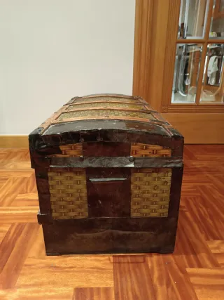 Baúl antiguo restaurado